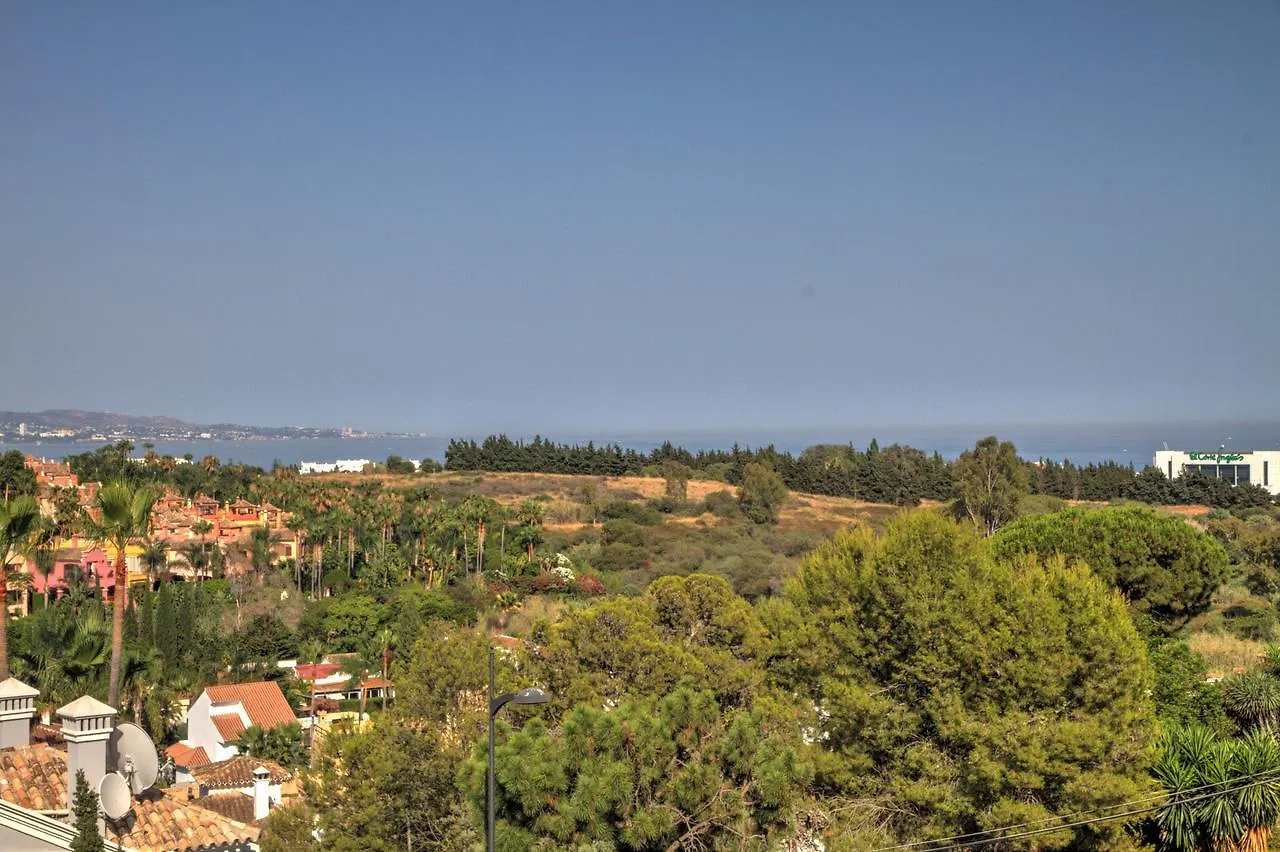 4 Bedroom Holiday Penthouse Near Puerto Banus, In Nueva Andalucia Marbella